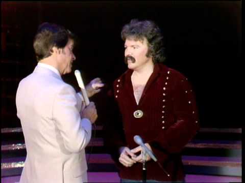 Dick Clark Interviews Tom Johnston - American Bandstand 1981