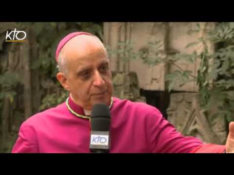 Entretien avec Mgr Fisichella