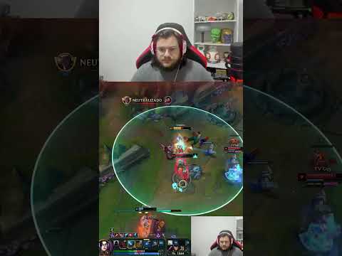 Vayne's Ruthless Slaughter Claims an Unforgettable Pentakill #Shorts #leagueoflegends