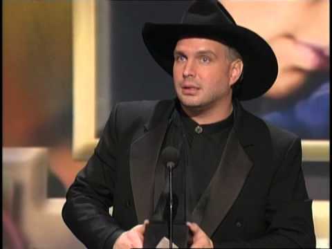 Garth Brooks Wins Country Male - AMA 1996