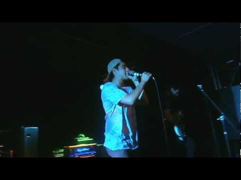 In Hearts Wake - Shapeless FT Adrian Fitipaldes [live]