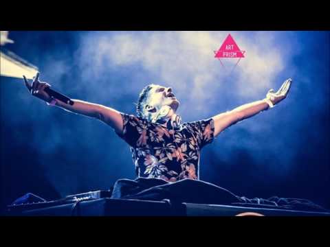 Hardwell; Jake Reese; Garmiani   Mad World   Bomb A Drop Mix Cut