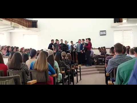 Cand vântul bate tare - Frații Ursachi & tinerii de la Marginea