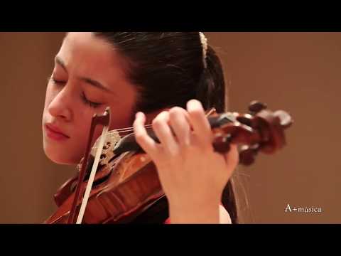 A+música.com A. Vivaldi "La primavera" Maria Dueñas (violín)