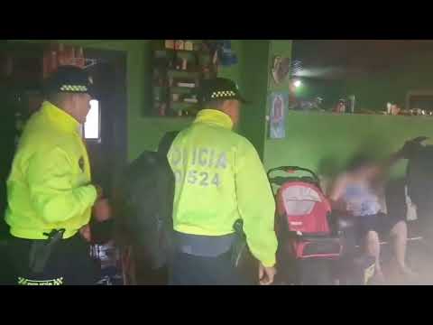 Desmantelan red de drogas; caen madre e hijo en Saladoblanco