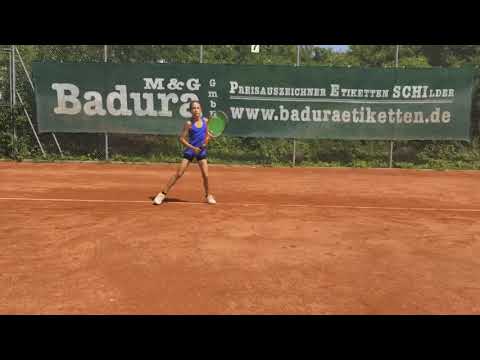 Louanne Djafari Training