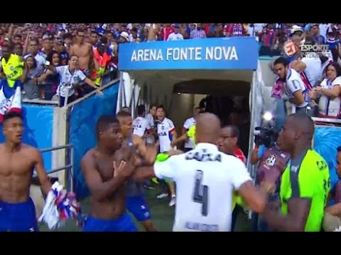 JOGADORES SAEM NA MÃO NO CLÁSSICO BAVI!! CLIMA FERVEU EM Bahia x Vitória " Cê Acredita?"