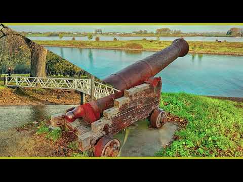 ZichtOp: Woudrichem NL - binnen de vesting / Studio Ambro 2021