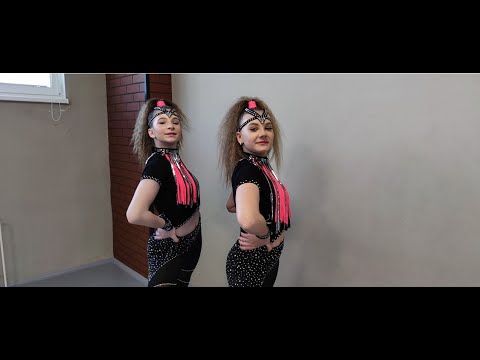 TŠ Dance4Life Opava - Valérie Mošová + Anna Chalupová