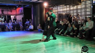 Video thumbnail for Jonathan Saavedra & Clarisa Aragon (4/4) @ Warsaw Tango Meeting 2021 #JonathanyClarisa