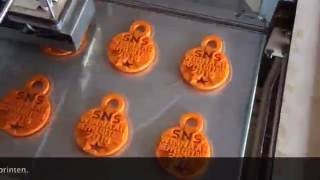 Dertig basisscholen 3D-printen medailles voor de SNS Kidsrun in Meppel