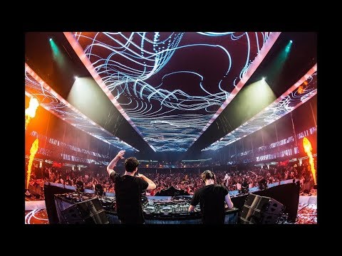 NWYR & Andrew Reyel - Melody (LIVE Tomorrowland 2018)