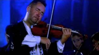 Download lagu Nigel Kennedy performing J.S. Bach's  A minor violin concerto mp3