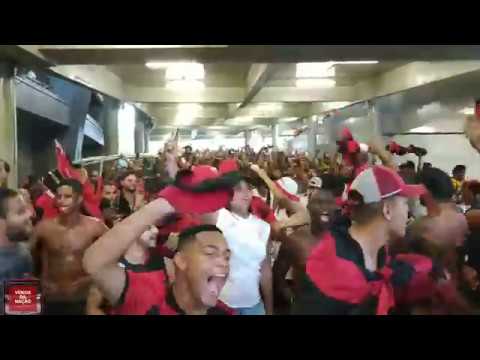 IMPRESSIONANTE DESCIDA DA TORCIDA DO FLAMENGO CONTRA A CABOFRIENSE