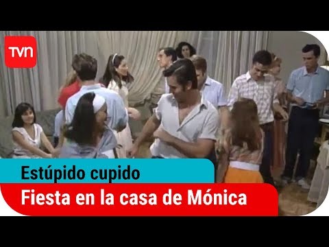 Fiesta en la casa de Mónica Tagle | Estúpido cupido - T1E2