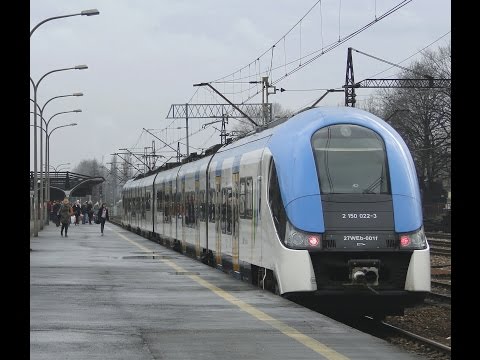 27WEb-004 Kolei Śląskich z nieco innego ujęcia, na stacji Sosnowiec Głóny