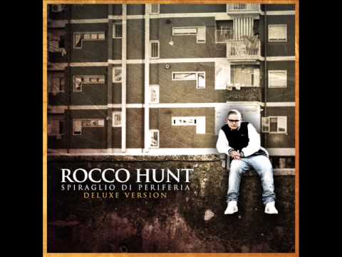 Video per il significato della canzone A'differenz di Rocco Hunt