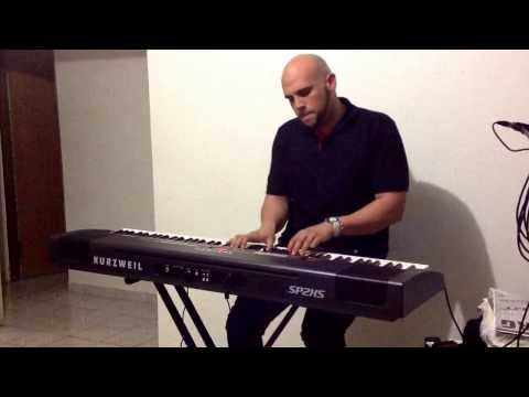 Aaron Gonzalez (Solo Piano)