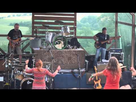 Ivan Hajniš & Dr. T.B.C - Rock "n" roll {Kozí Mejdan}