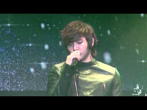 140214 정동하 in 두근두근키스콘서트 (생각이나)