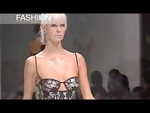 LA PERLA Spring 2004 Milano - Fashion Channel