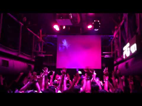 Markus Schulz playing Rex Mundi feat Susana - Nothing At All (Elevation Remix) @ THE HALL / ISTANBUL