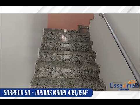 [Sobrado Condomínio Jardins Madri 5 suítes]