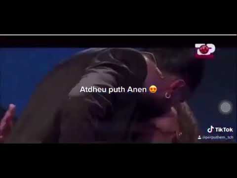 Ana dhe Atdheu puthen ne buze live me emision.