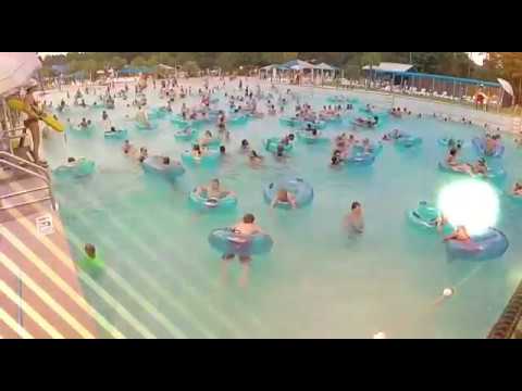 Wave pool rescue in swimming pool wave pool wave