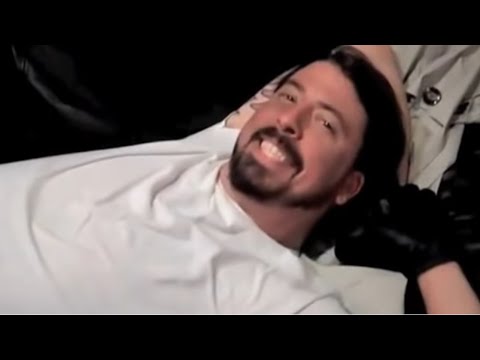 Dave Grohl funny moments (part 1/3)
