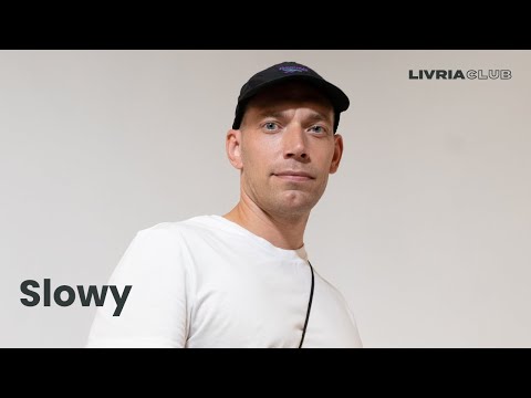 Slowy - Todesstern (prod. Niko) | LIVRIA CLUB Performance