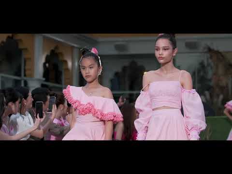 download lagu mp3 mp4 Pink Summer, download lagu Pink Summer gratis, unduh video klip Pink Summer