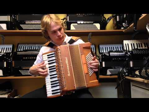 Serenellini 72 Bass Accordion