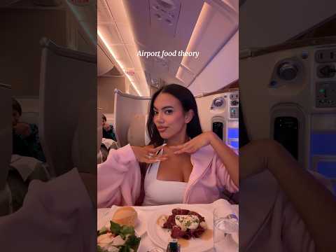 AIRPORT FOOD THEORY??!! 🍛✈️