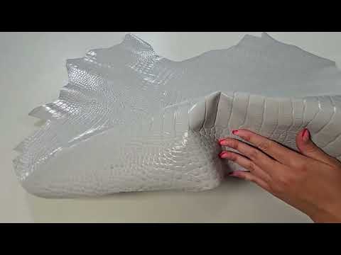 CROCODILE LEATHER 3686