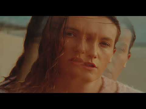 Daisy Guttridge - Cashmere (Visualizer)