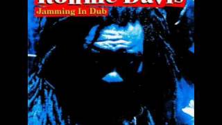 Ronnie Davis - Evilmen Dub