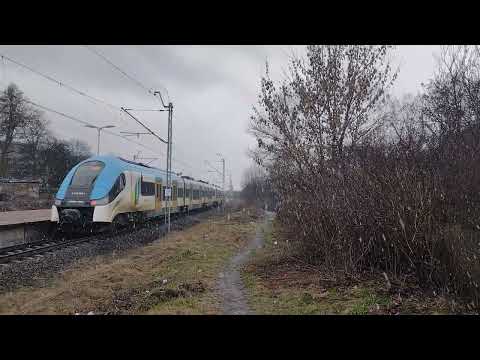 "Odjazd elfa Kolei Śląskich 27WEb i opady małego gradu"