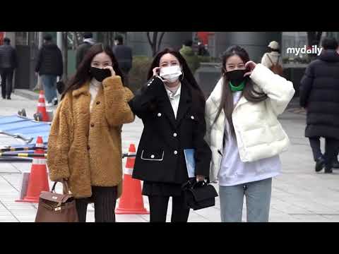 T-ARA  Hyomin  Qri  Jiyeon   ON THEIR WAY TO  SBS RADIO SHOW