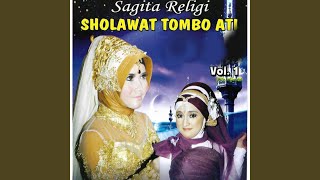 Download lagu Tombo Ati mp3 Download lagu Tombo Ati mp3