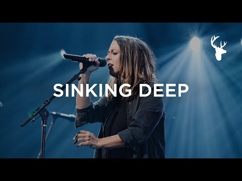 kalley - Sinking Deep | Moment