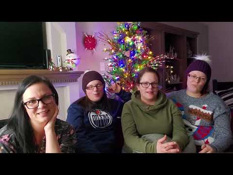 CozyUpKnits Episode 134: Merry Christmas!!!!