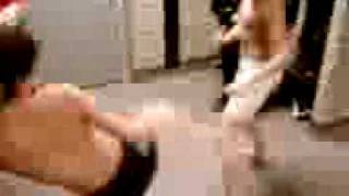 Fight in dressing room school(2)
