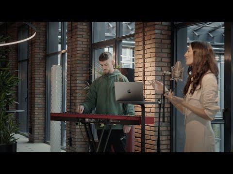 Billy Gillies - DNA (Loving You) [feat. Hannah Boleyn] [Live Performance Video]