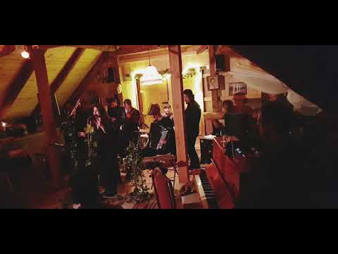 Anna-Maria Espinosa & månskensorkestern