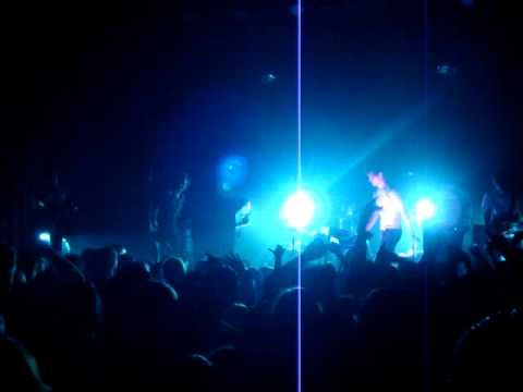 Videoclip de Get Seduced — The Faint