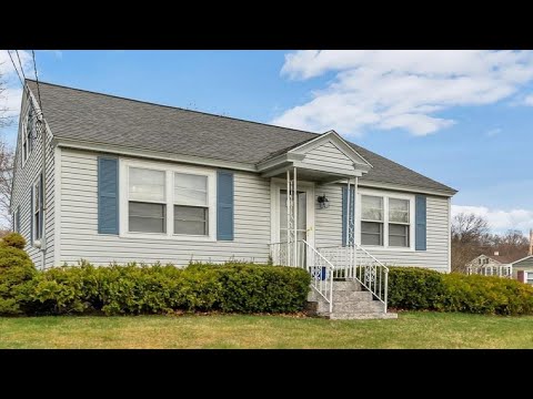 121 Colburn St, Leominster, MA Presented by Legacy Star.
