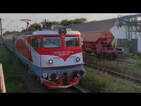 Tren IR1753 Bucuresti Nord - Suceava Nord trece prin Secuieni Roman cu 477-613-0 - 23.07.2022