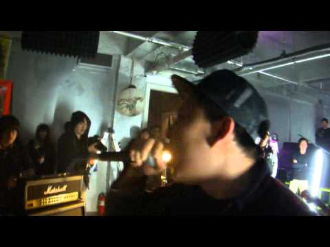 20130419 Find The Spot - 독이빨