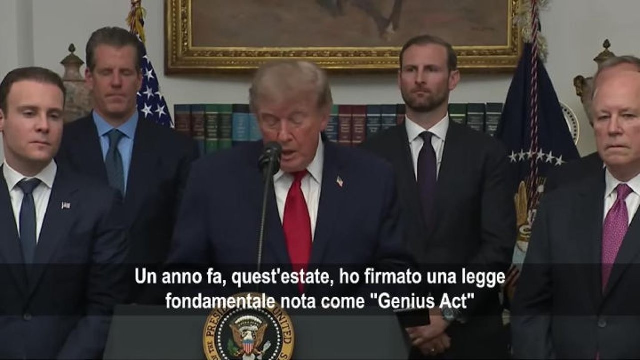 Trump: Un anno fa ho firmato il 'Genius Act', l'ho chiamato così in mio onore